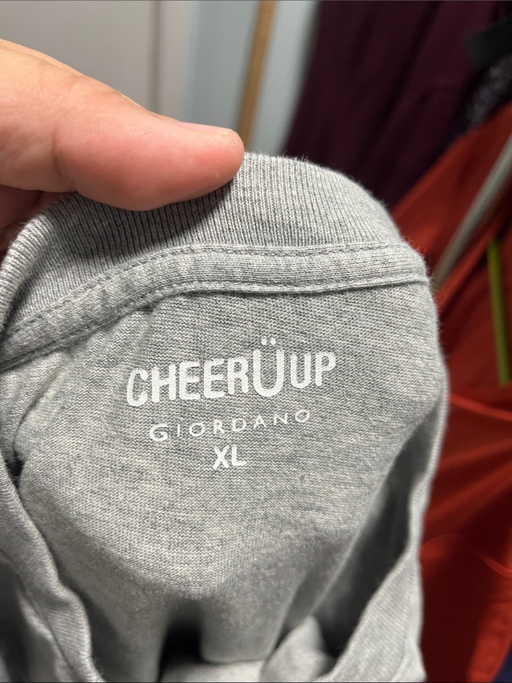 Giordano Men’s Gray 'CHEER UP' Short Sleeve Tee - XL A044
